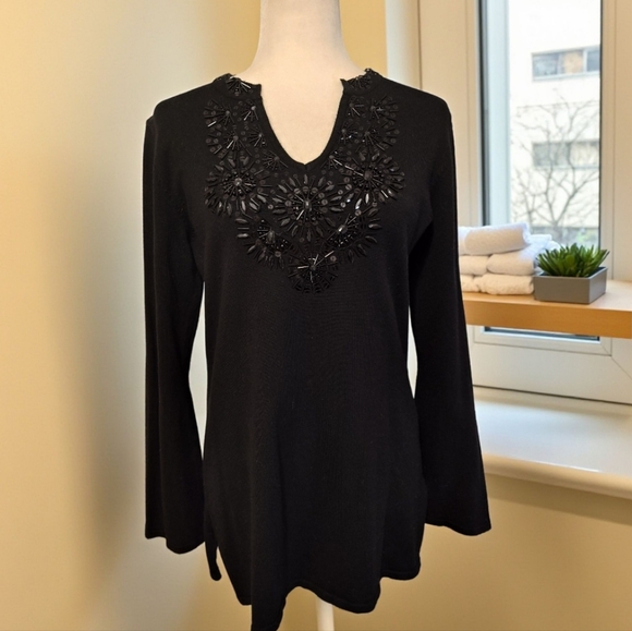 Dressbarn Black Tunic with Embroidered Detail - Picture 3 of 9